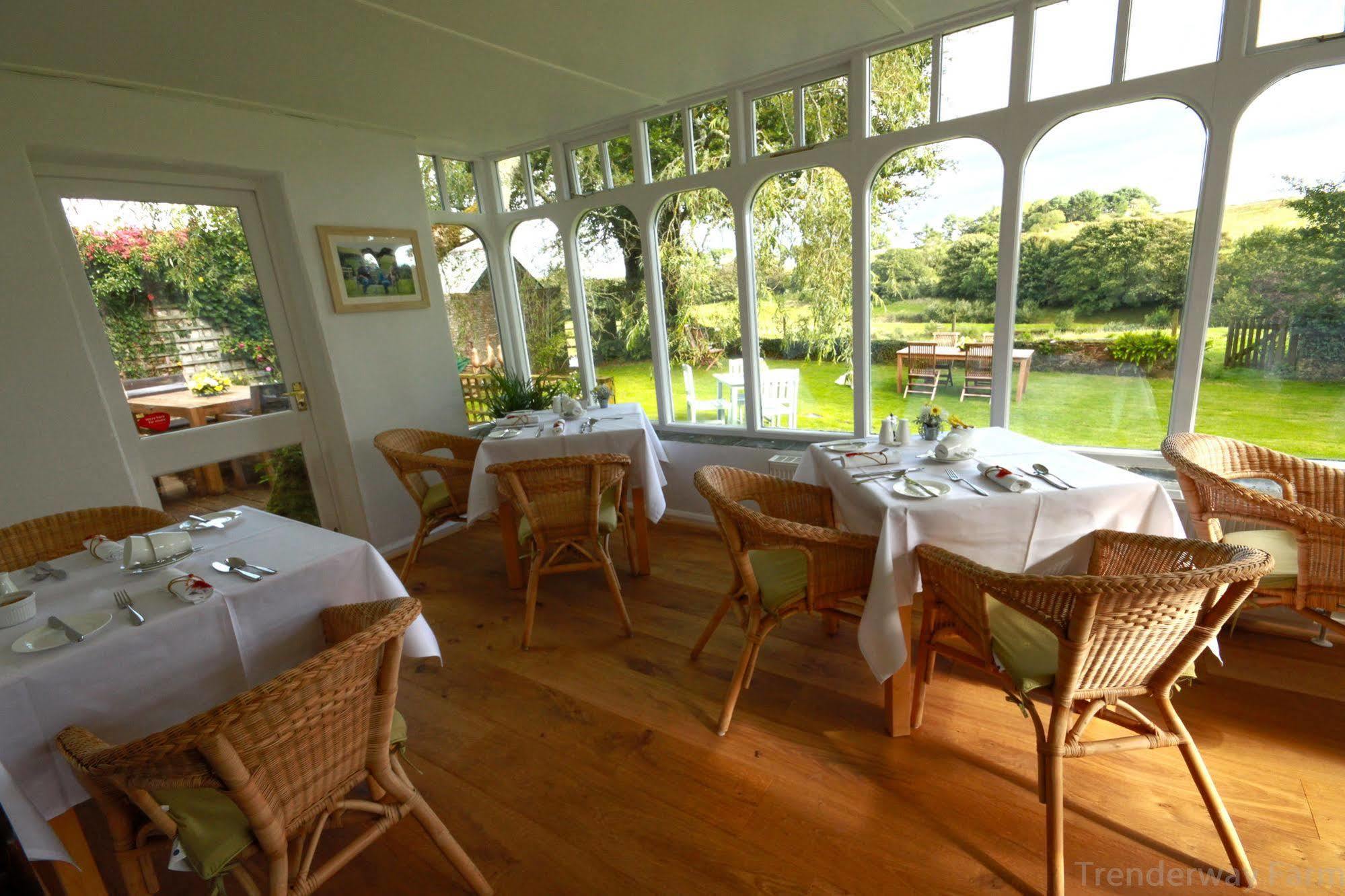 Bed and Breakfast Trenderway Farm Looe Exterior foto